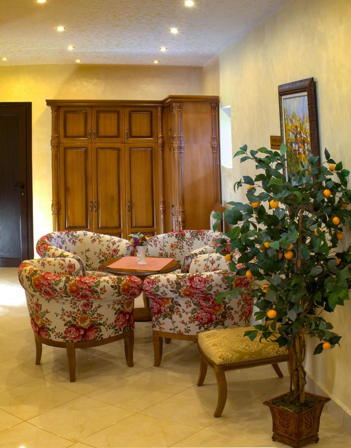 Boutique Hotel Vsk Kentavar Dryanovo  Exterior foto