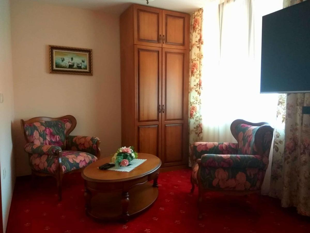 Boutique Hotel Vsk Kentavar Dryanovo  Exterior foto
